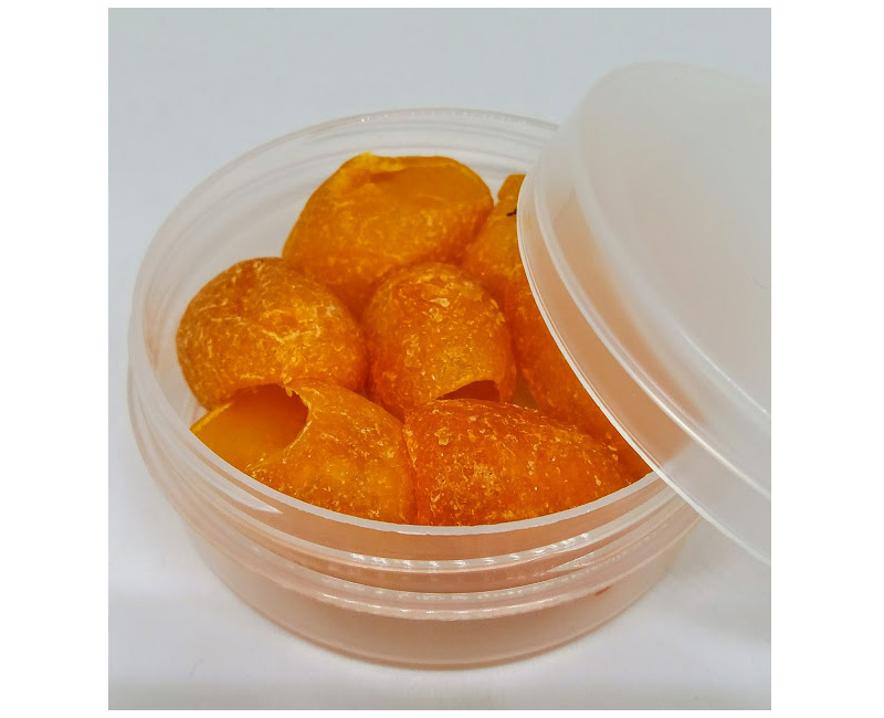 Коконы тутового шелкопряда Тамарин Слива Биоактивное Золото для деликатного пилинга, омоложения кожи, разглаживания морщин 7 шт. тайская косметика